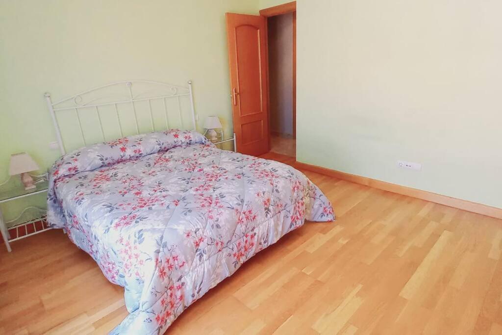 Apartamento Para 5 Personas Con Garaje A 10 Minutos De Βαγιαδολίδ Εξωτερικό φωτογραφία